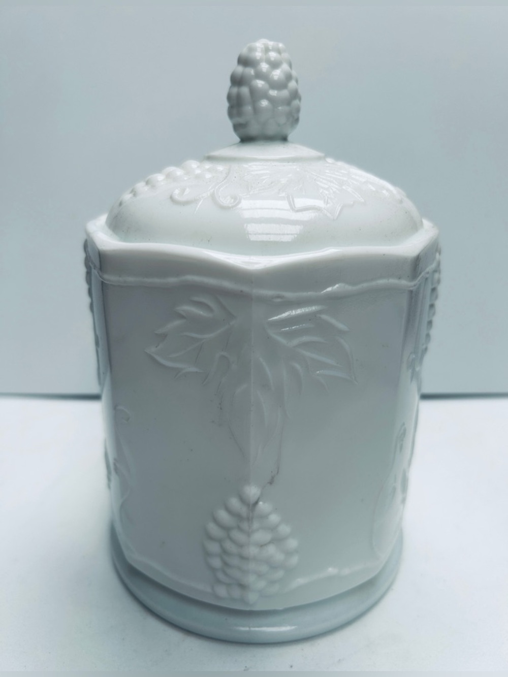 Indiana Glass Colony Harvest milk glass canister with lid. - Picture 7 of 8